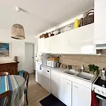 Le Cocon, Pour 2 Personnes à 5 Minutes De La De L'almanarre à Appartement Hyères