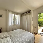 Le Cocon, Pour 2 Personnes à 5 Minutes De La De L'almanarre à Appartement