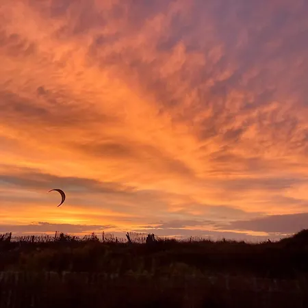 Daire Le Cocon, Pour 2 Personnes A 5 Minutes De La De L'almanarre A Hyères
