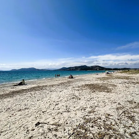 Le Cocon, Pour 2 Personnes A 5 Minutes De La De L'almanarre A